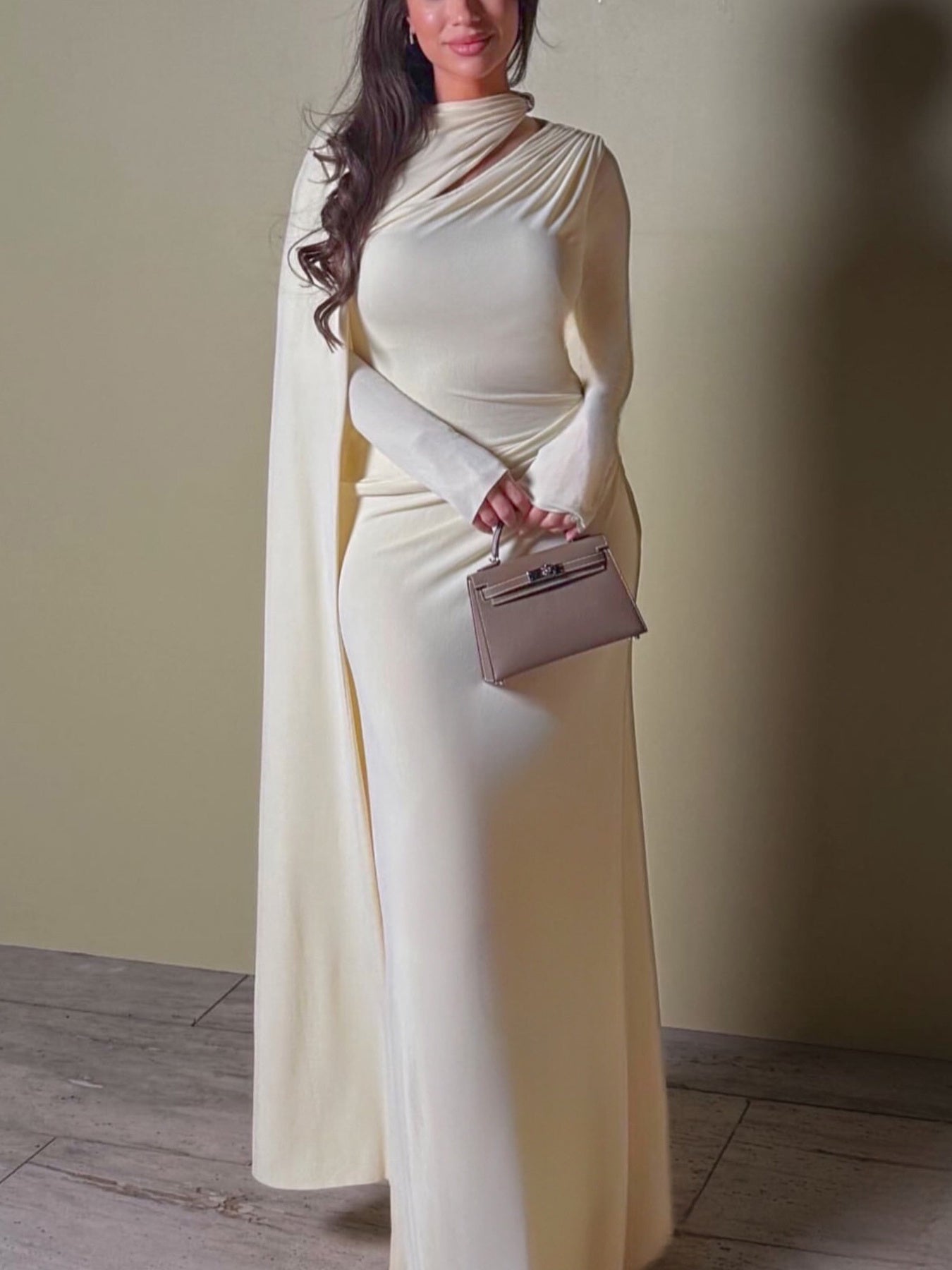 Solid Color Pleated Long Sleeve Dress